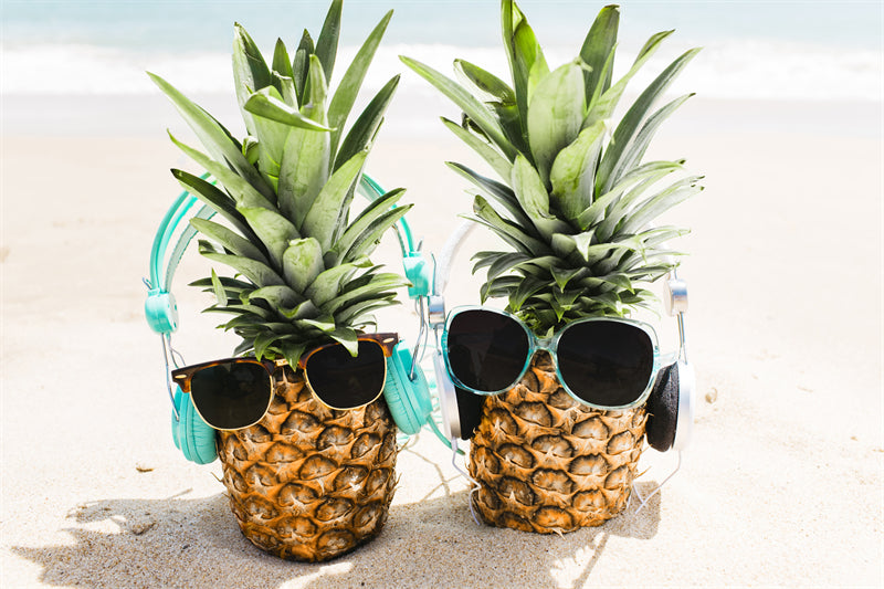 Pineapple - Hello Summer Background - Seaside Landscape photo - Fruit - Png/PSD/JPG/ Free Download 