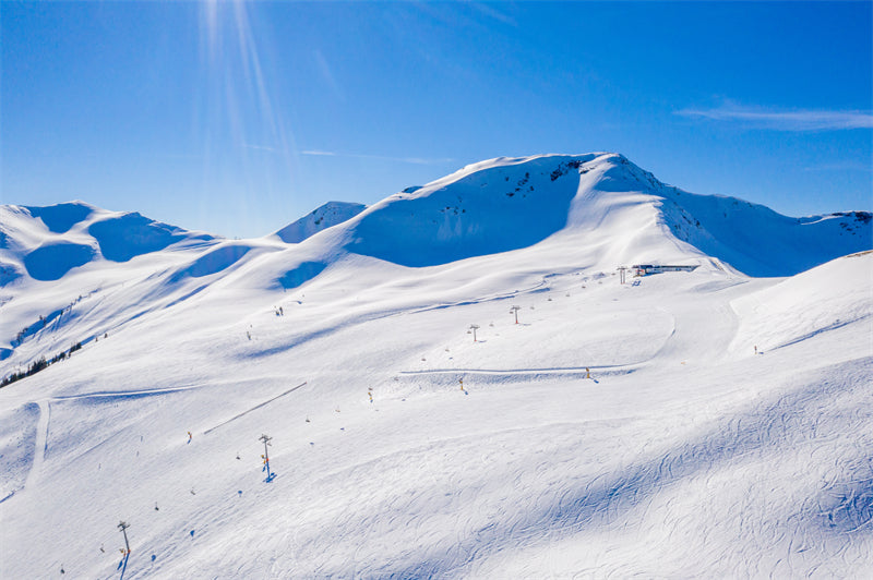 Paysage des Alpes enneigées en Europe - Randonnée en montagne, ski, téléphérique, vacances d'hiver - Téléchargement gratuit en PNG/PSD/JPG