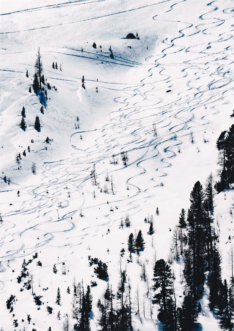 Paysage des Alpes enneigées en Europe - Randonnée en montagne, ski, téléphérique, vacances d'hiver - Téléchargement gratuit en PNG/PSD/JPG