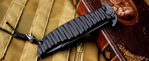 LOTHAR PHOENIX Large Pocket Knife, 5‘’ D2 Steel Blade Hunting Folding Knife, Black G10 Handle, Huge Tactical Pocket Knife, Flipper Assisted Opening