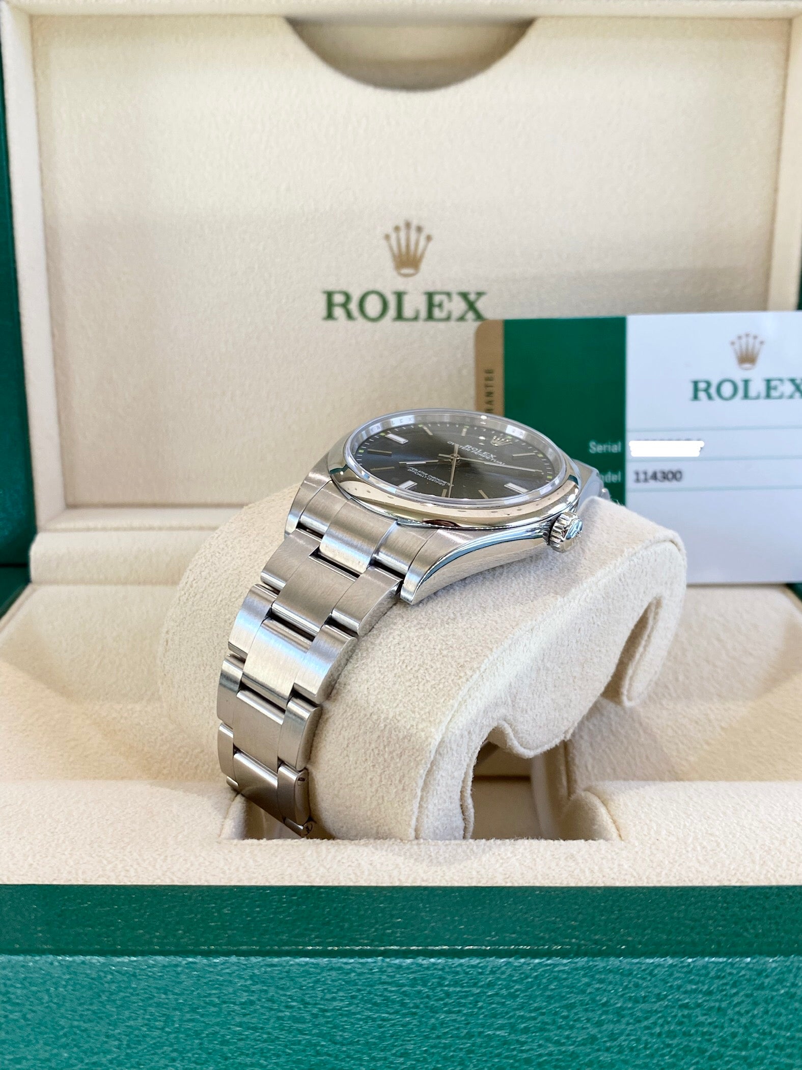 2017 Rolex Oyster Perpetual 39 114300