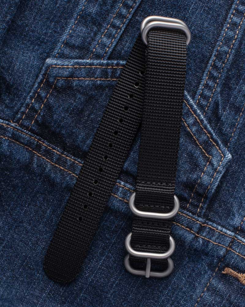 20mm Nato Black (Silver Buckle)