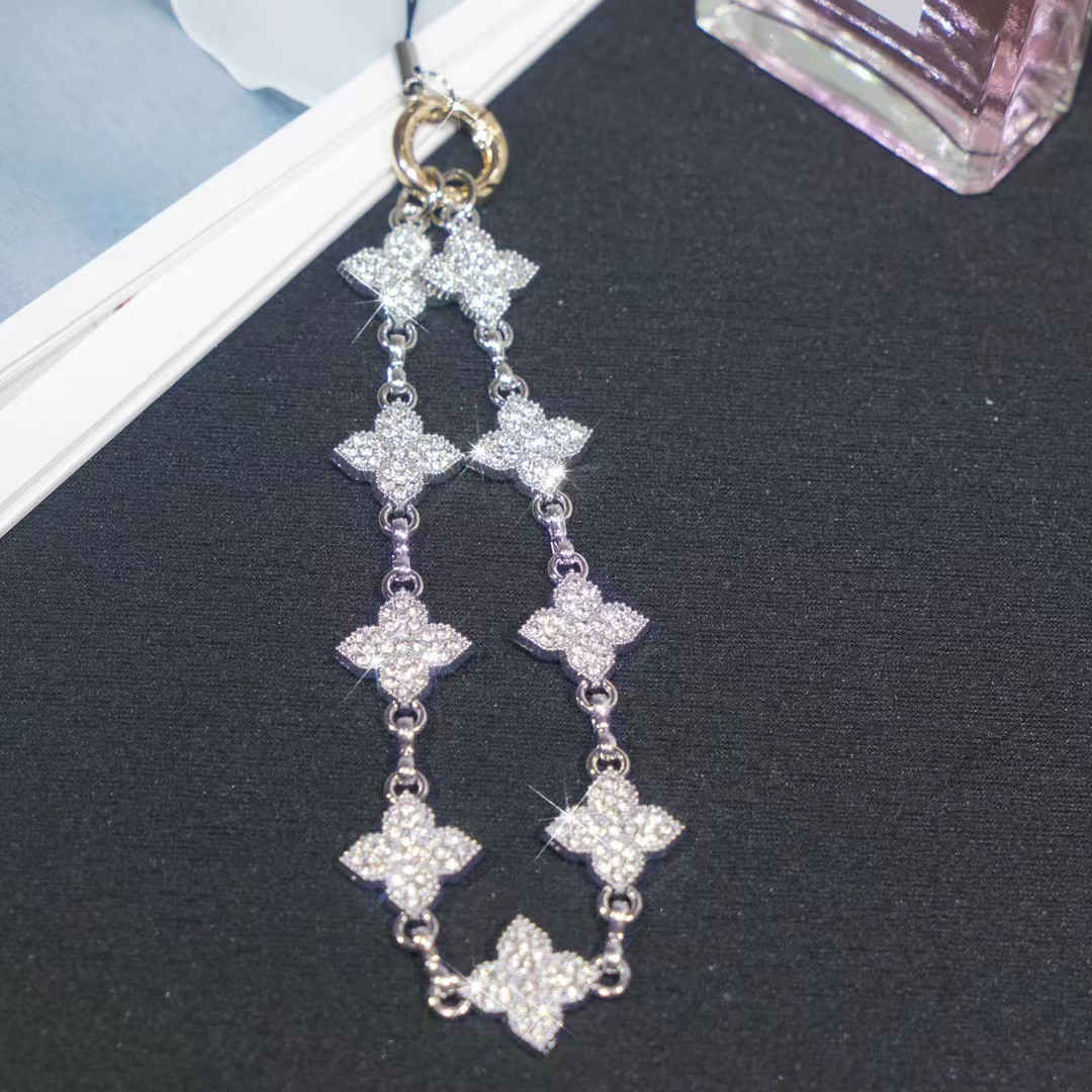 Sparkling Star Phone Charm with Additional Teather Tab