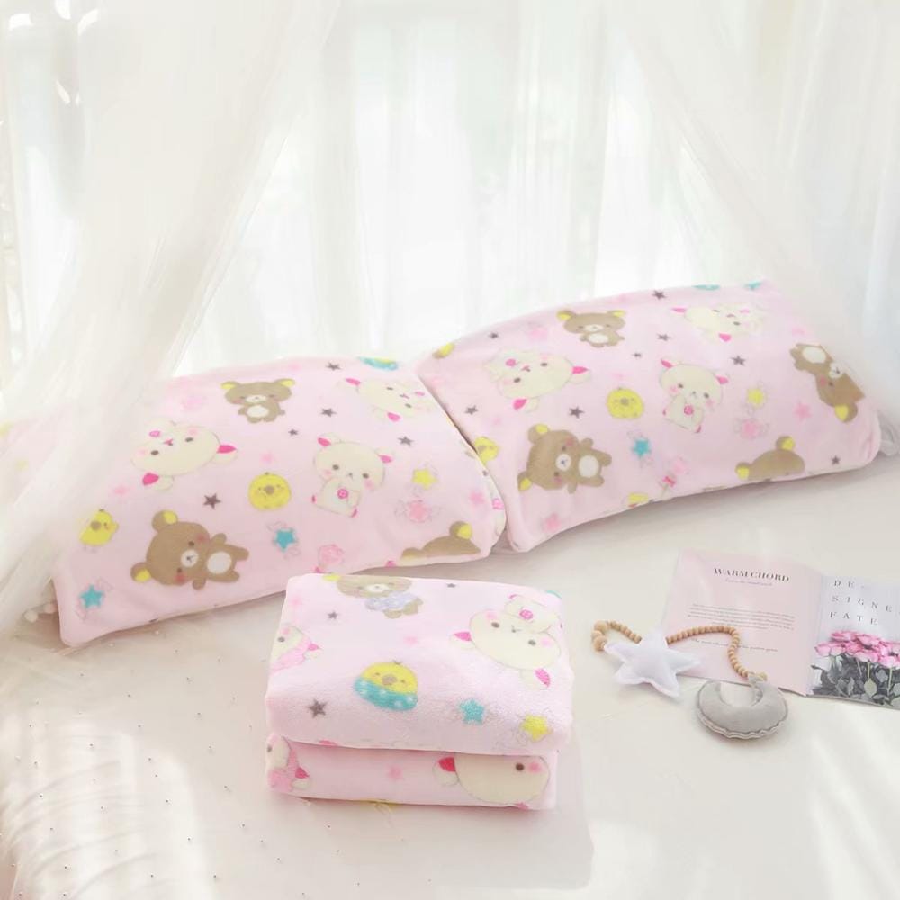 Kawaii Bear Flannel Blanket / Pillow Case