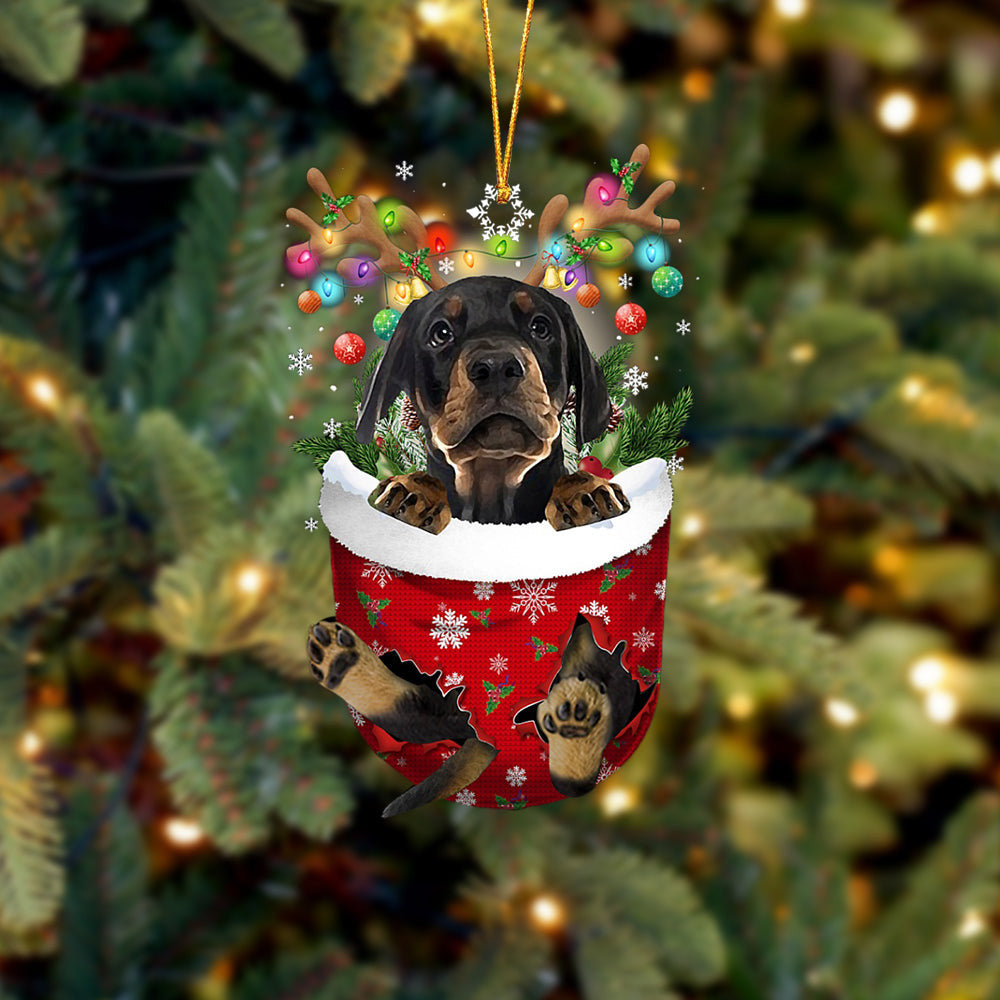 Dobermann Pinscher In Snow Pocket Christmas Ornament Flat Acrylic Dog Ornament