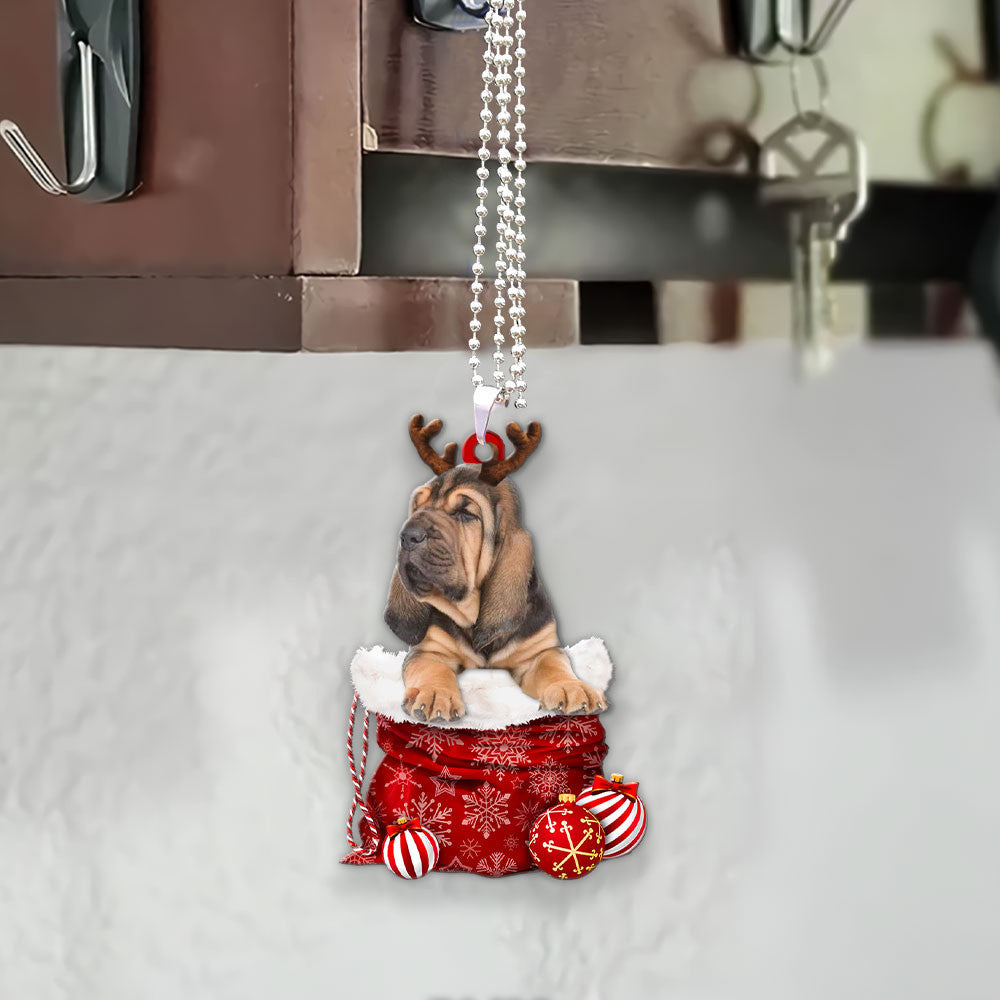 Bloodhound In Snow Pocket Christmas Car Hanging Ornament Coolspod Ornaments