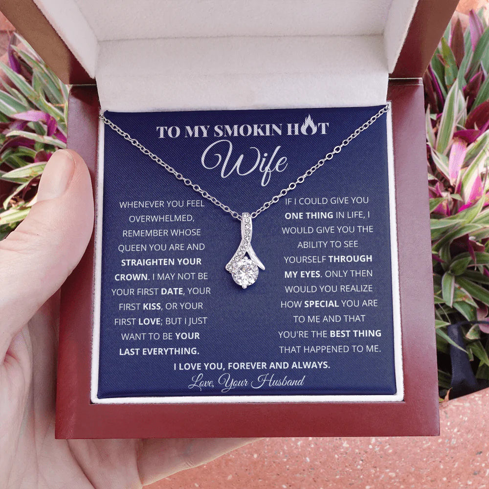 Necklace for Wife/ To my smokin hot Wife necklace - Special Woman - Alluring Necklace