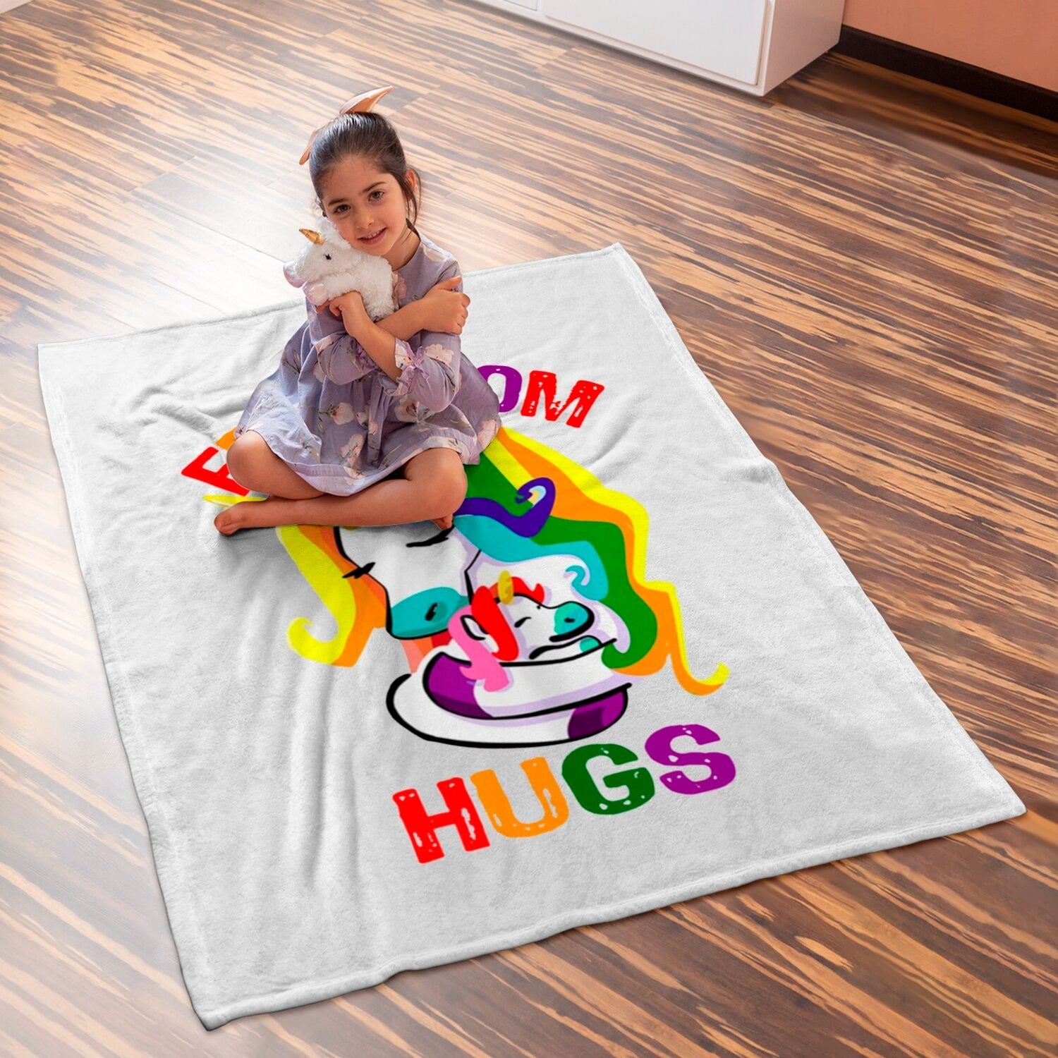 Free Mom Hugs Lgbt Gay Pride Blanket/ Pride Gift For Lesbian/ Blankets For Gaymer/ Pride Gifts