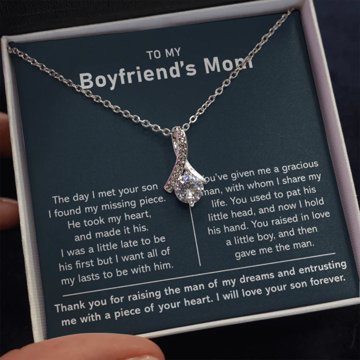 To My Boyfriend''s Mom Necklace - Thank You For Raising The Man Of My Dreams - Alluring Necklace