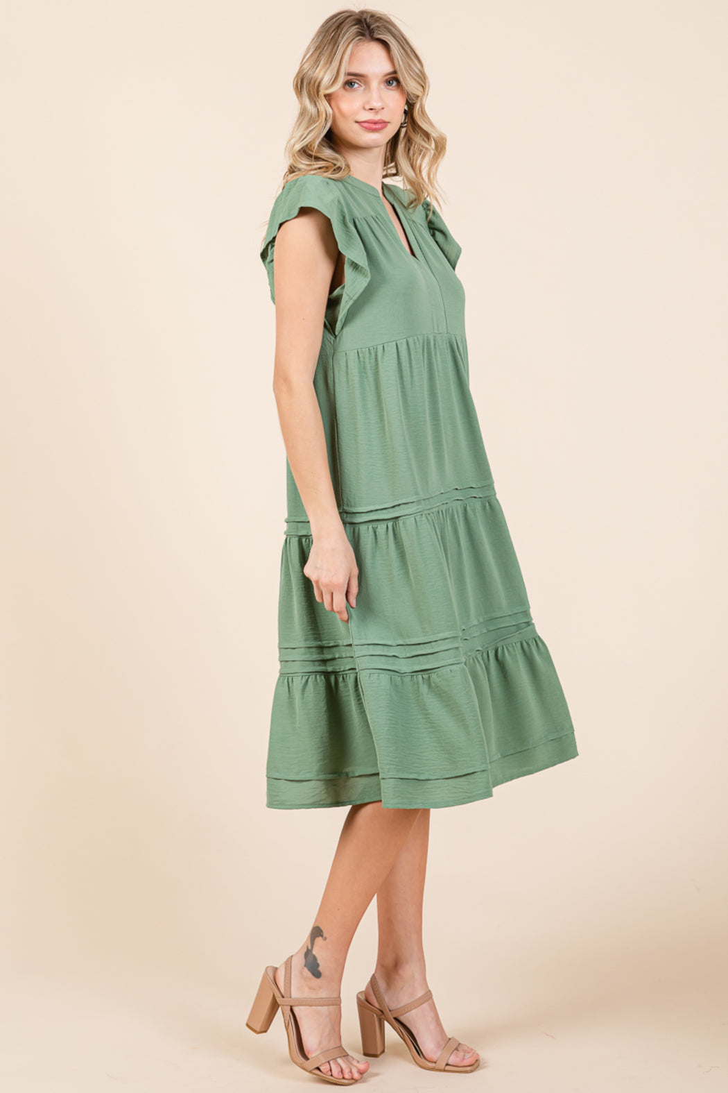 V Neck Tiered Flutter Sleeve Pleated Midi Dress