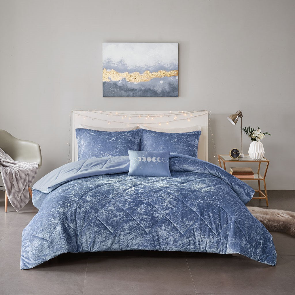 Felicia Velvet Comforter Set - Blue - King Size / Cal King Size