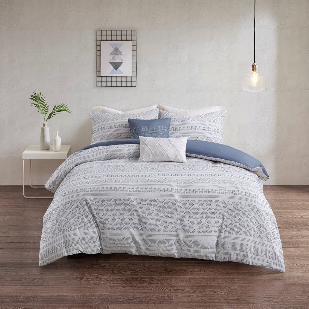 Lizbeth 5 Piece Cotton Clip Jacquard Duvet Cover Set - White / Indigo  - Full Size / Queen Size