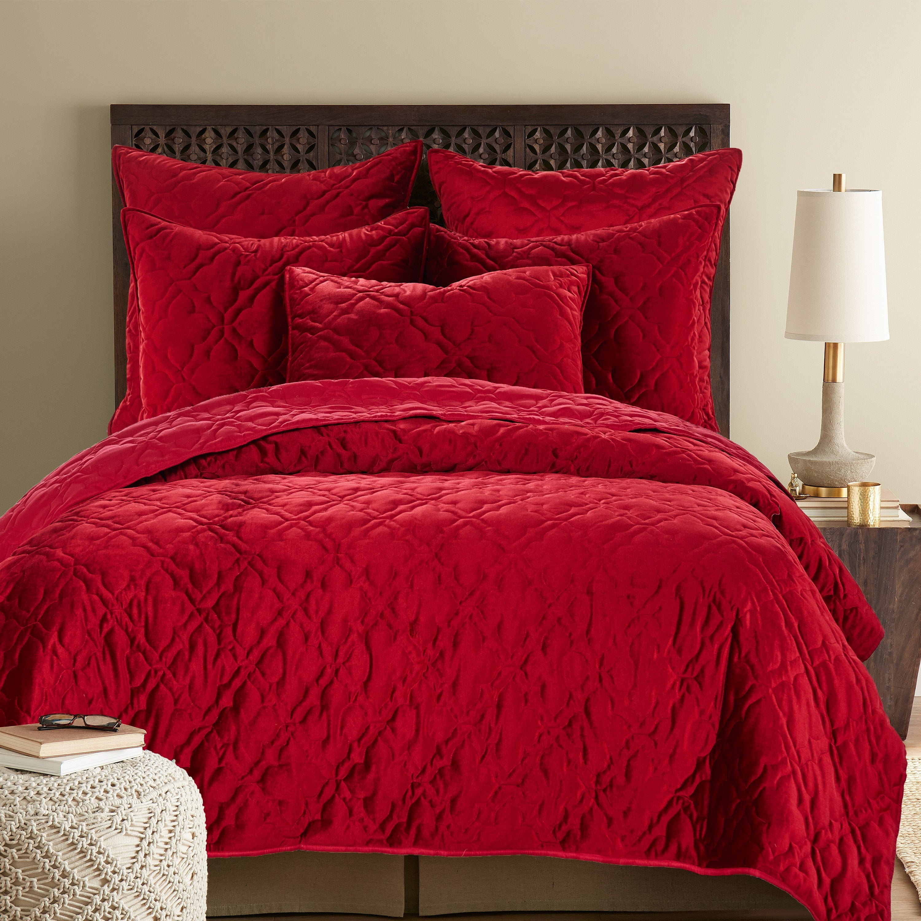 BH Caserta Velvet Red Quilt