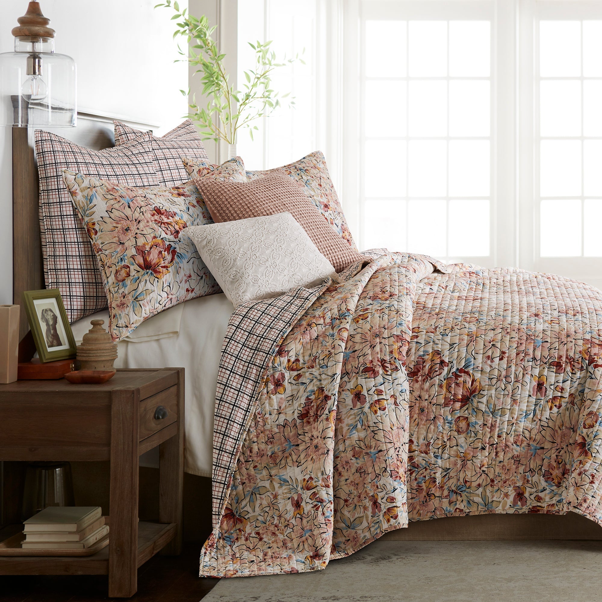 Leonora Quilt Set