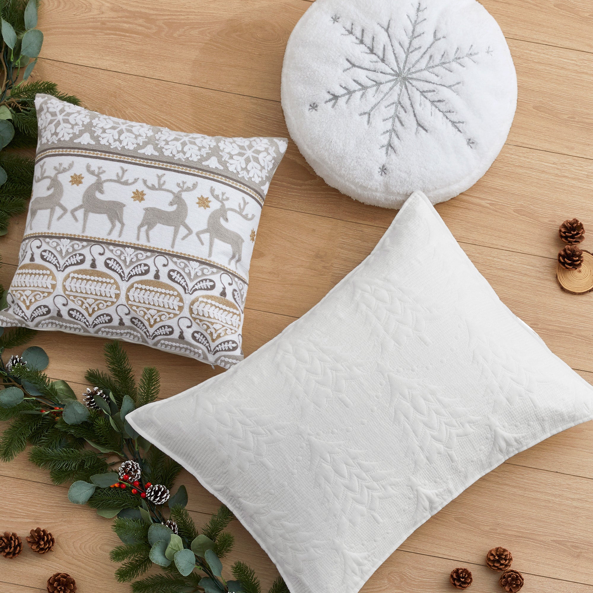 O Christmas Round Metalic Snowflake Pillow