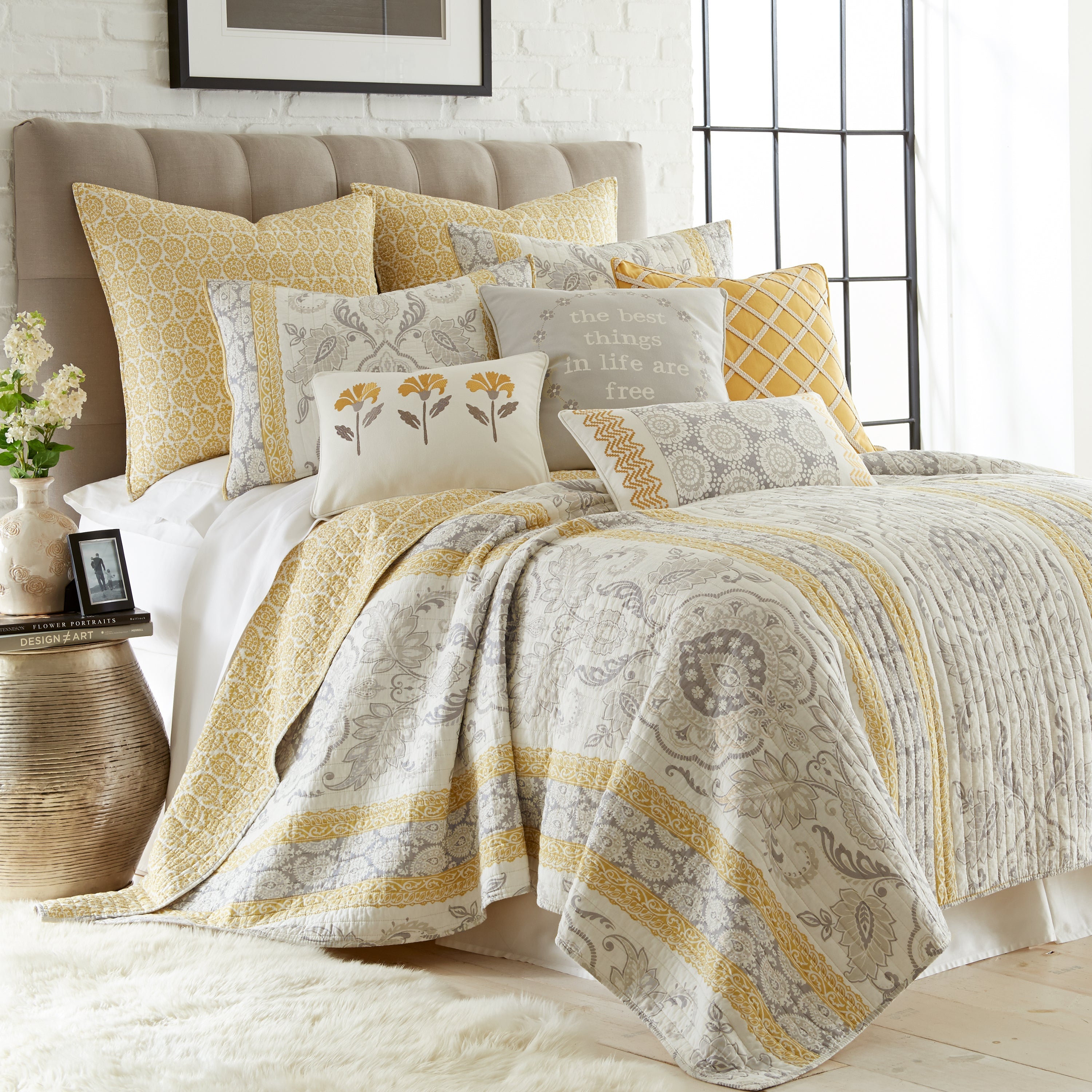 St. Claire Quilt Set