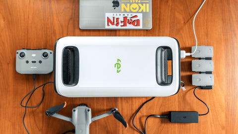 portable-generator-powers-multiple-devices