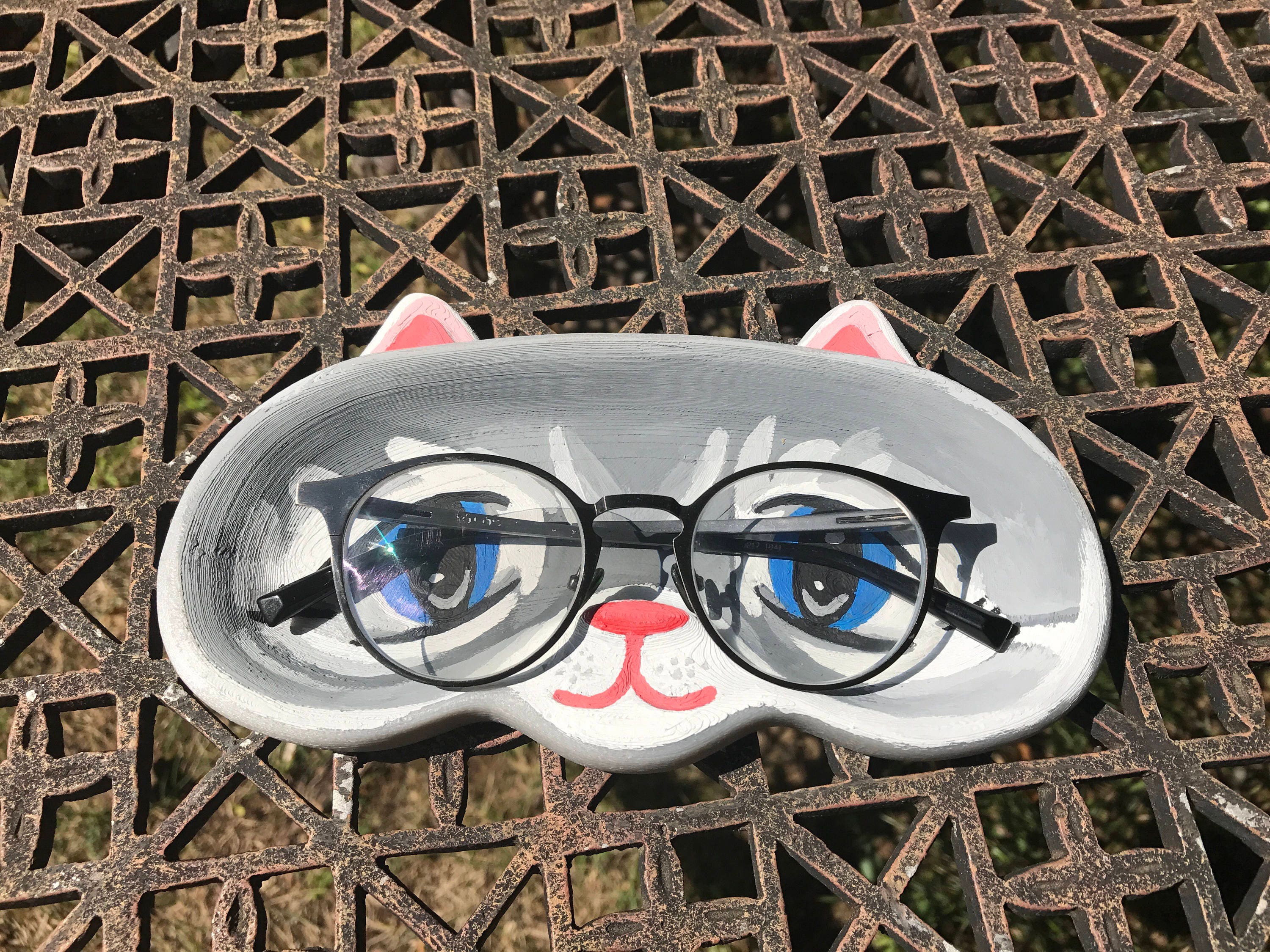 Customize Glasses holder, Office Decor for woman desk, Cat Decor, glasses, kitty, organizer