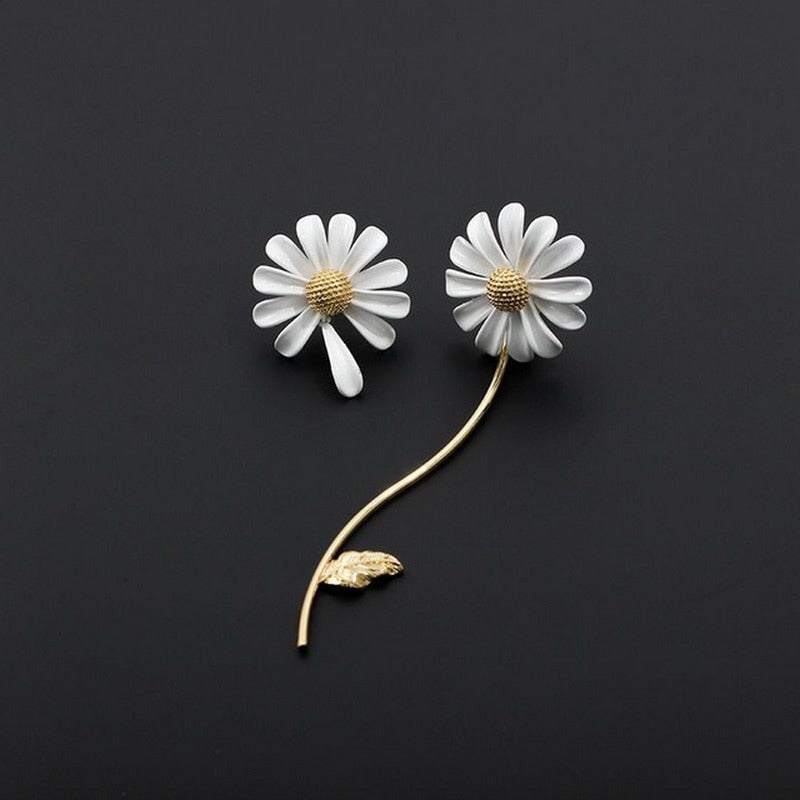 Cute Daisy Flower Pendant Hoop Earrings For Women Korean Sweet Circle Earrings Girl Wedding Party Jewelry Gift