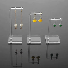 clear acrylic jewelry displays