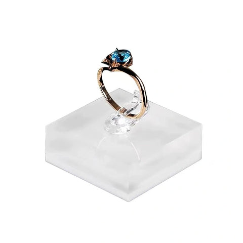 acrylic jewelry displays