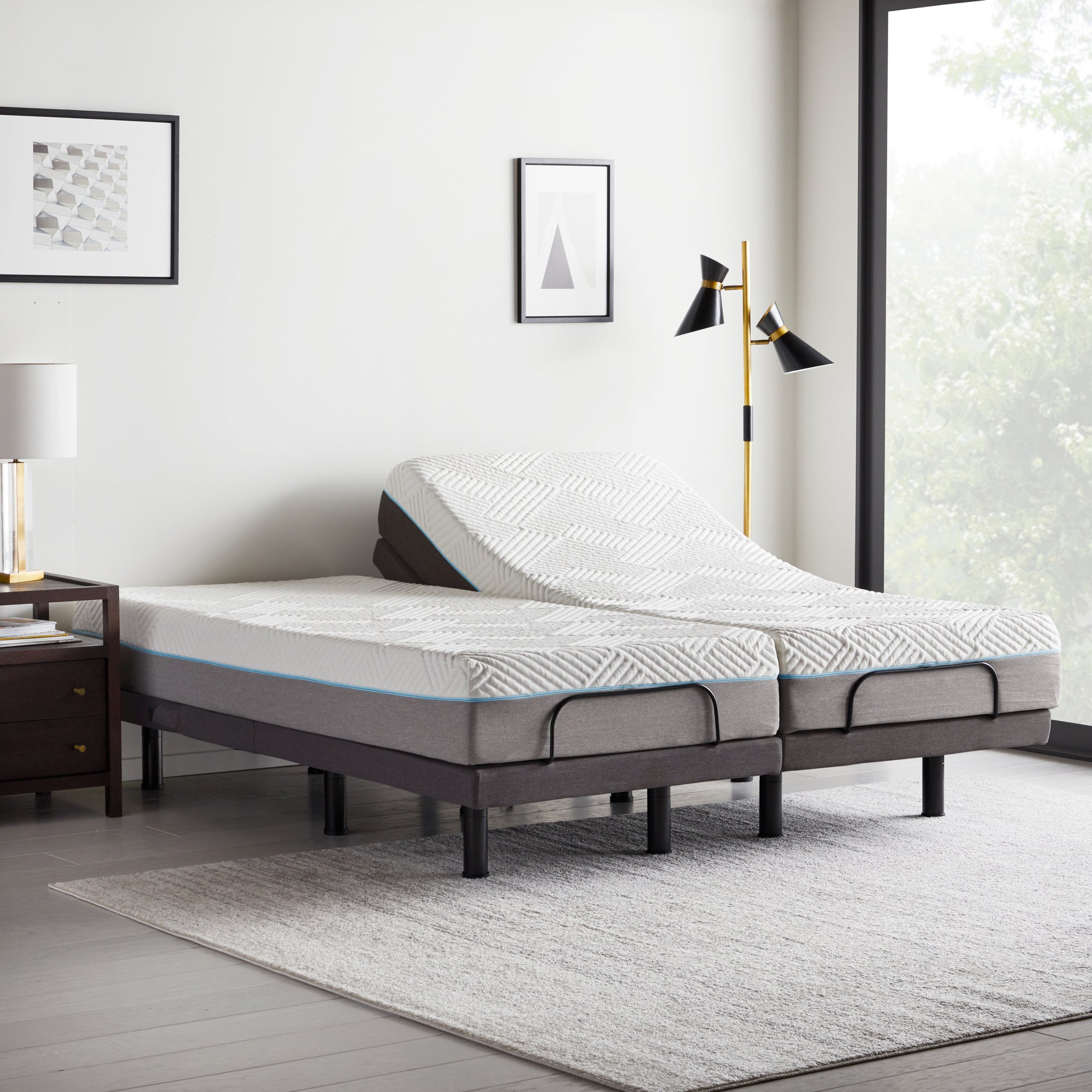 M555 Adjustable Bed Base