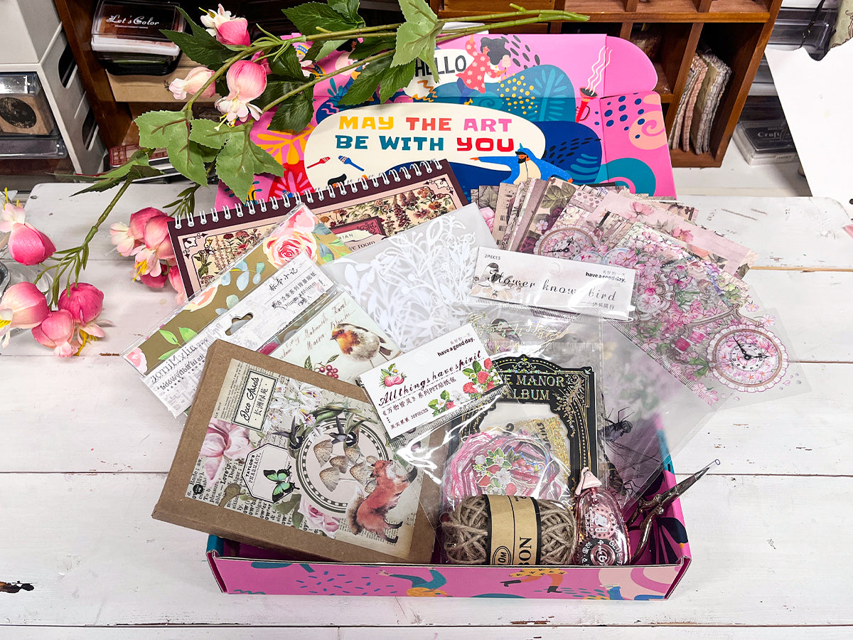 Get a glimpse of July 2023 Grabie Art club box! Let’s take a bite of nature!