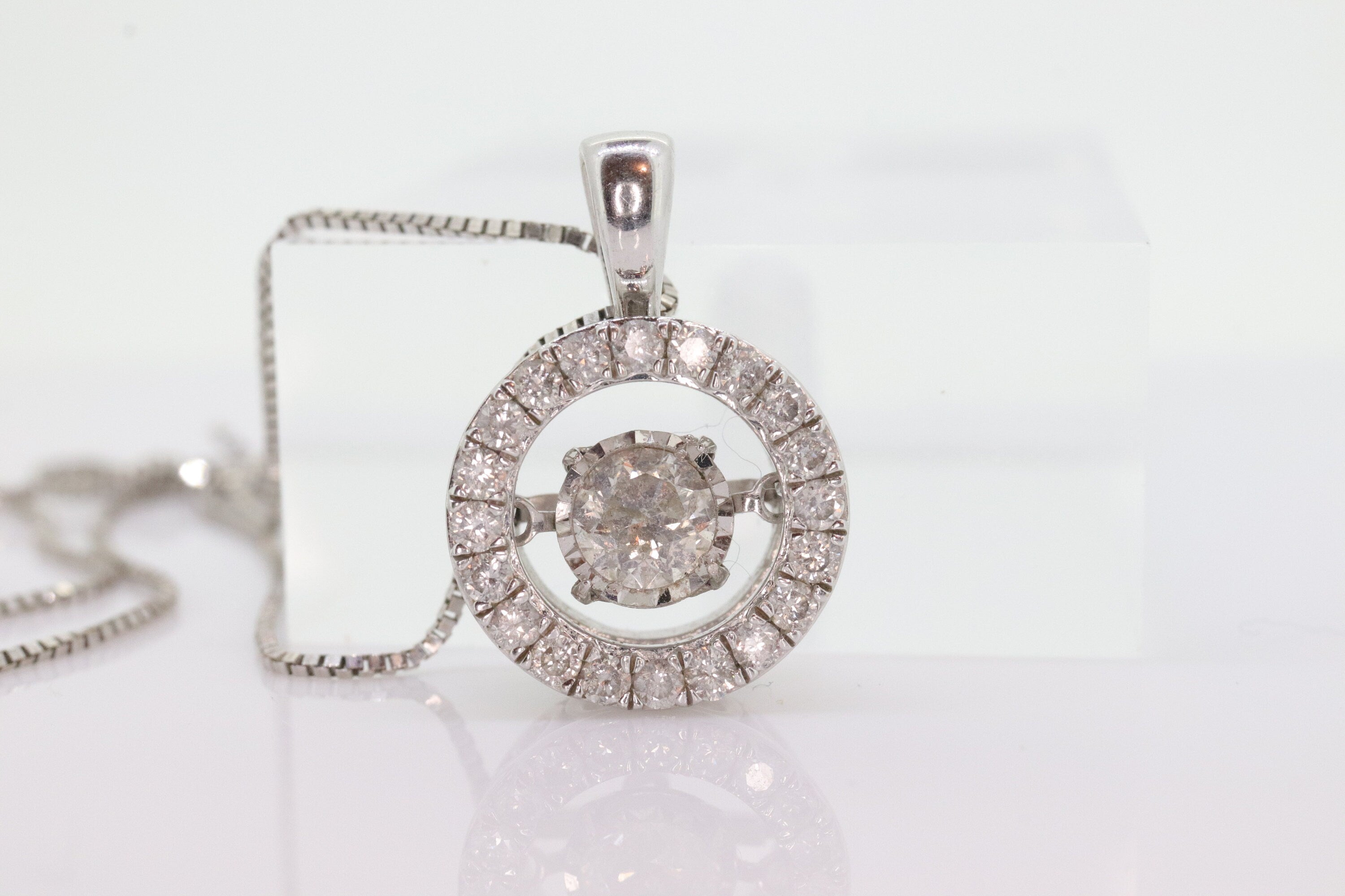 14k Diamond Solitaire Halo Pendant. Happy Diamond pendant. Total 1ctw Diamond necklace. Diamond Cluster necklace st(300/11)