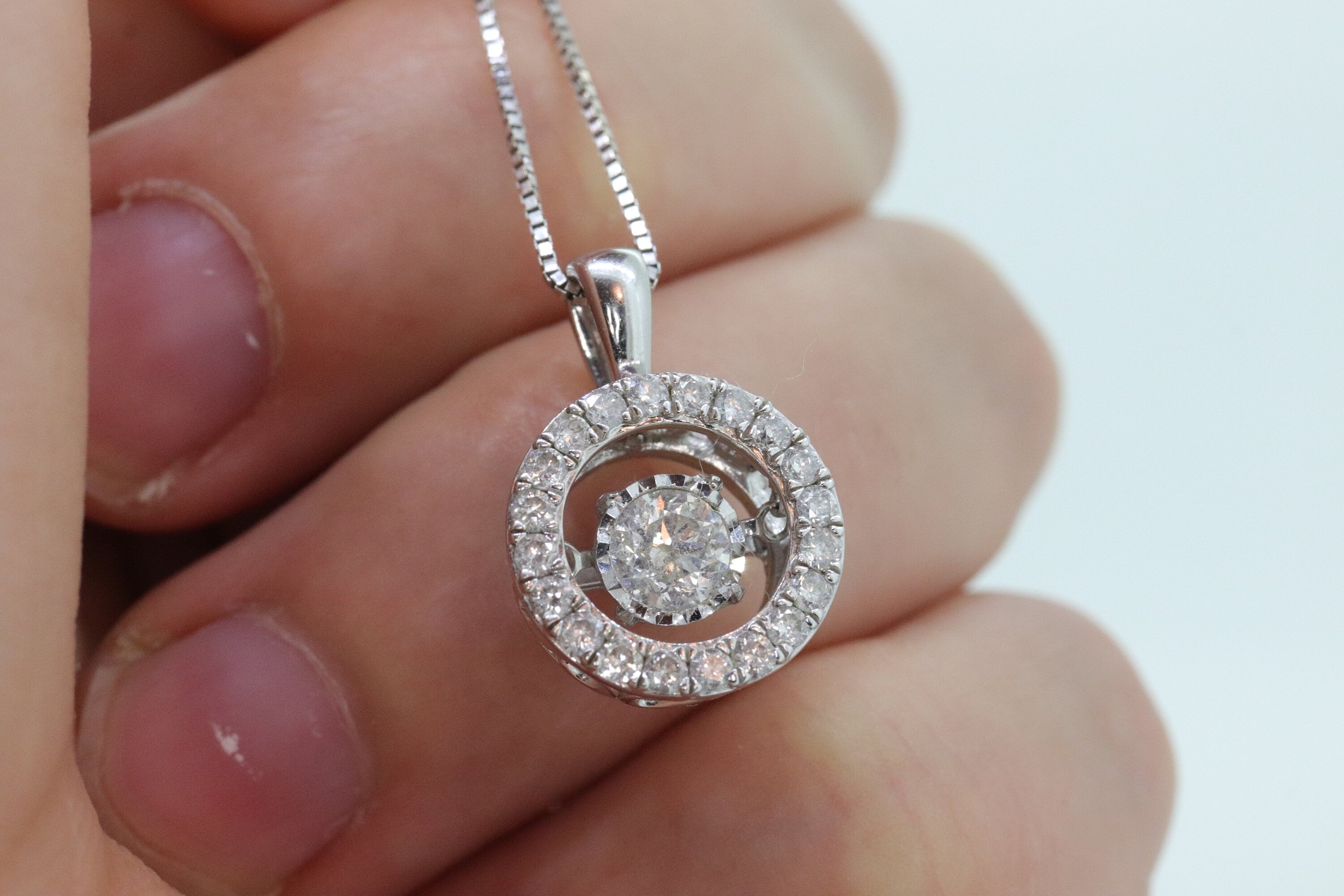 14k Diamond Solitaire Halo Pendant. Happy Diamond pendant. Total 1ctw Diamond necklace. Diamond Cluster necklace st(300/11)