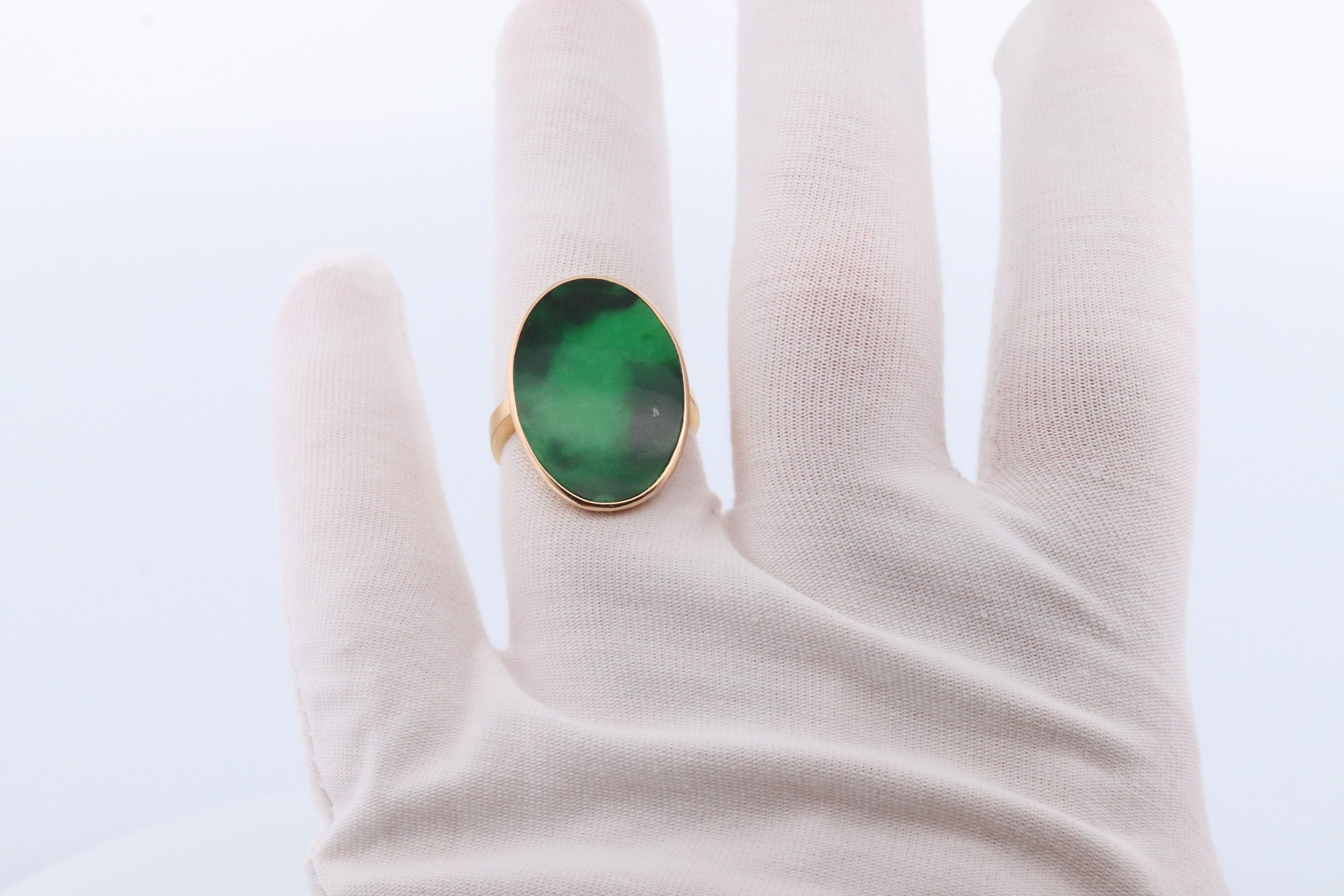 18k Green Jade Thin Glass ring. Jade Bezel set ring. Very rare Jade Flat Signet ring. st(295)