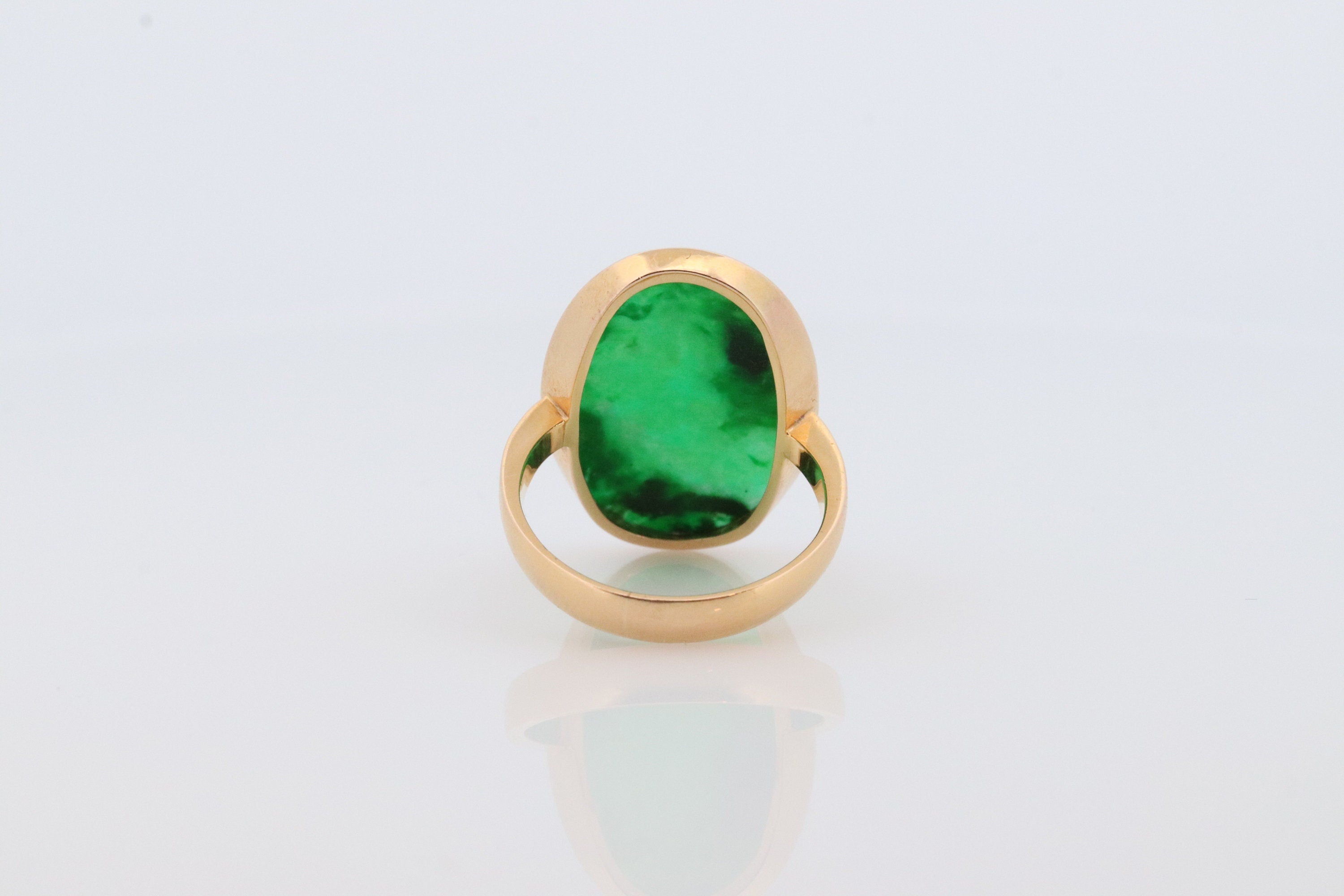 18k Green Jade Thin Glass ring. Jade Bezel set ring. Very rare Jade Flat Signet ring. st(295)