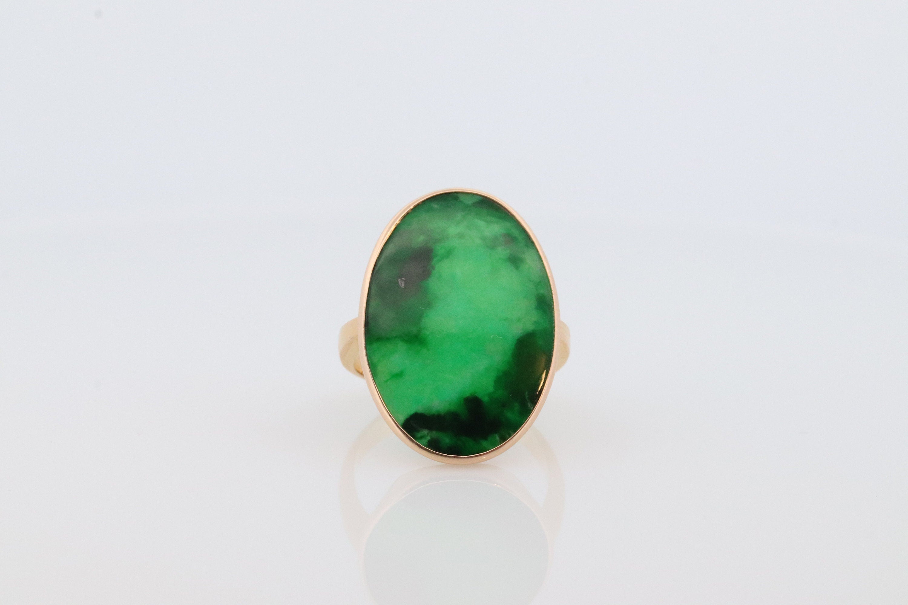18k Green Jade Thin Glass ring. Jade Bezel set ring. Very rare Jade Flat Signet ring. st(295)