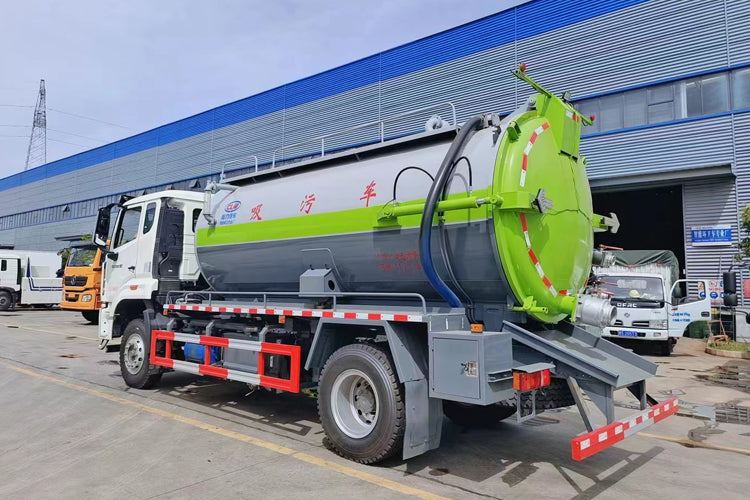 Howo 12 cubic meters 14 cubic meters 4x2 sewage suction truck vacuum truck