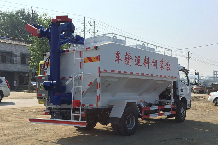 Dongfeng 4*2 12000L bulk feed truck