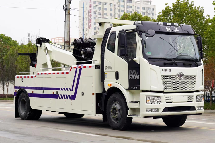 Jiefang 4*2 Heavy Duty Clearance Truck