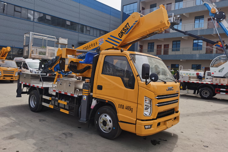 27meters JiangLing 4 x2 telescopic boom aerial working vehicle