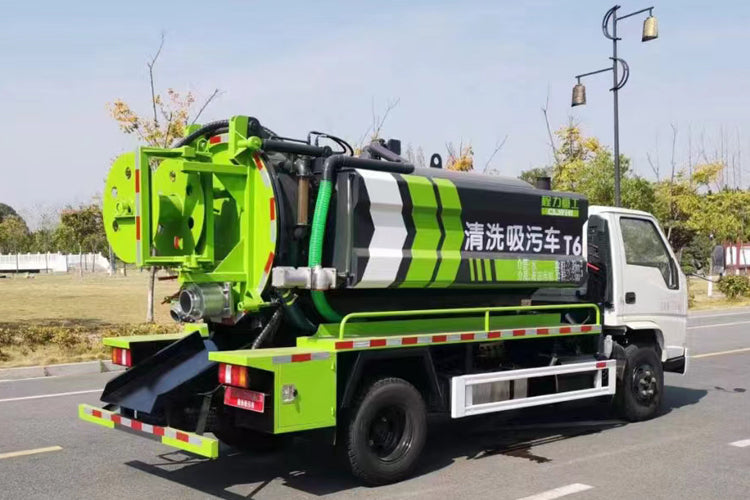 JMC 4x2 sludge transport truck 2 square water tank 4 square waste tank