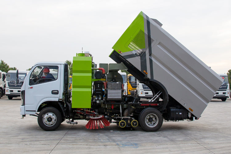 Dongfeng 4x2 Dust Cleaner Road Sweeper Sale Diesel Power Street Sweeper