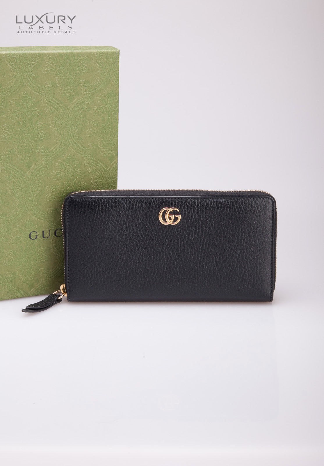 Gucci Leather zip around wallet