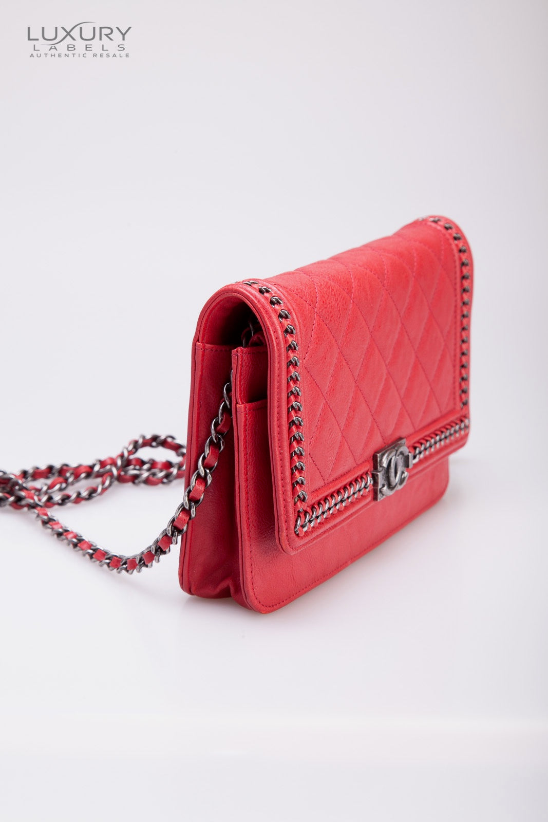 CHANEL LE BOY CHAIN AROUND RED WOC WALLET ON CHAIN