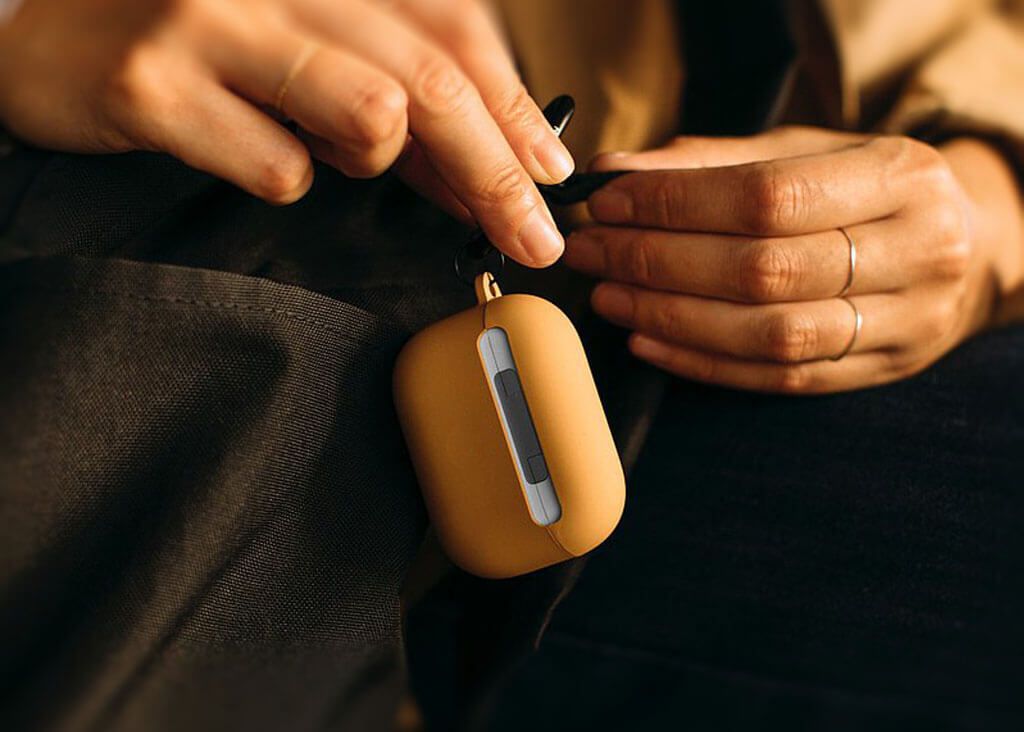 Protective Case Cover for AirPods 1&2, Stylish AirPods Case desktop