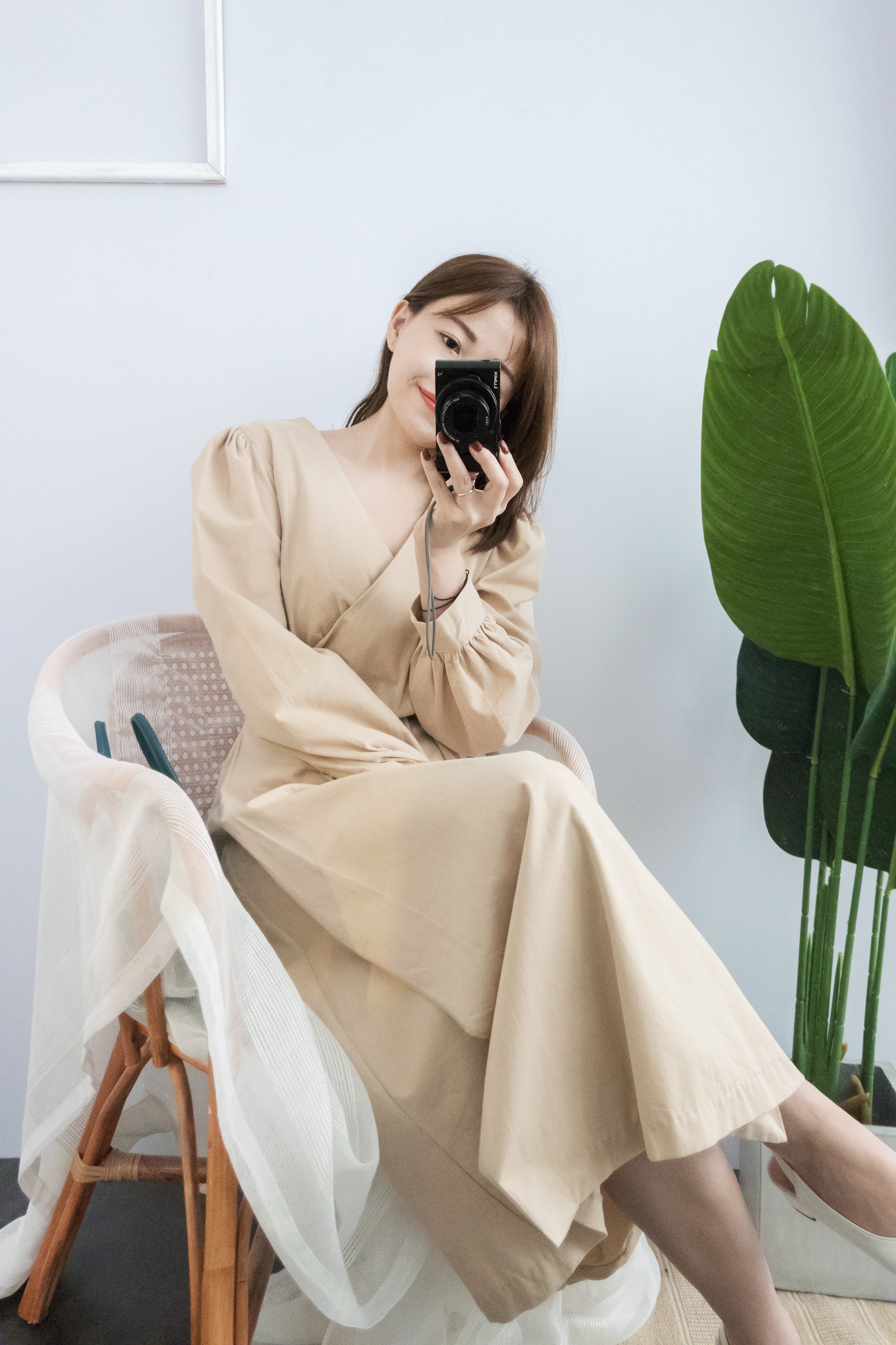 garden 自然淑女杏麦v领包裹显瘦连身长裙, dress/ ds8759