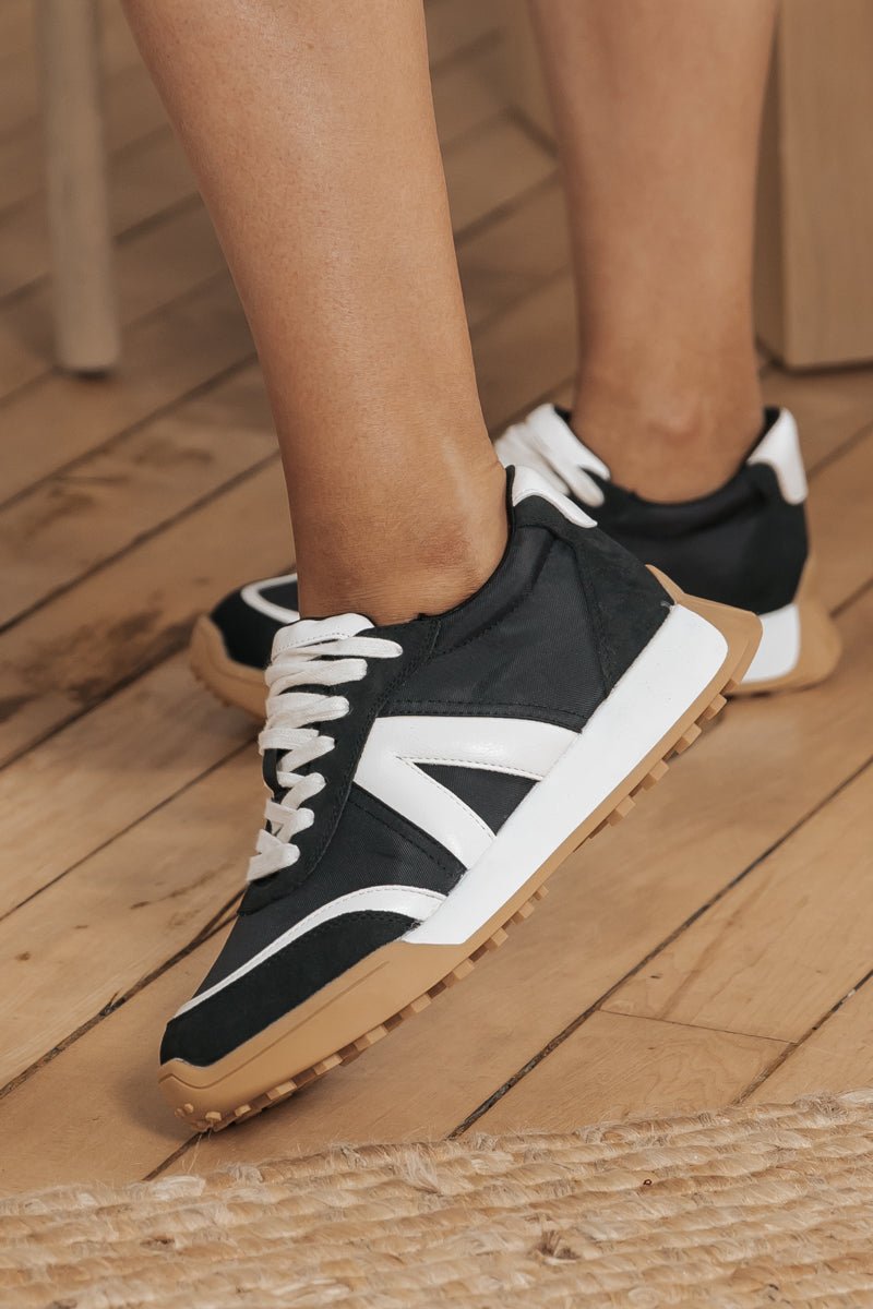 Mia Town Black Color Block Sneakers