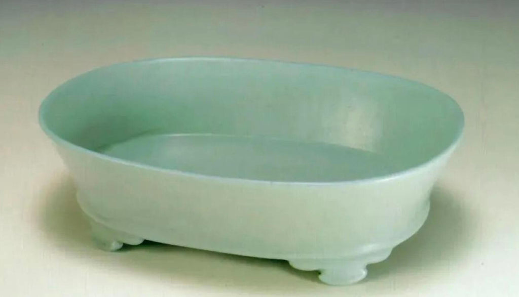 Song Dynasty official kiln azure oval narcissus basin