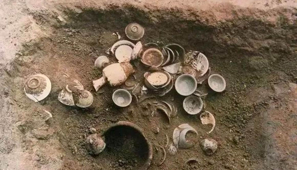 Excavation site of Ru kiln site in Qingliangsi