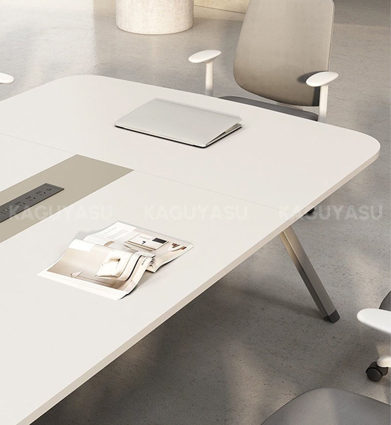 Simple Office Meeting Table