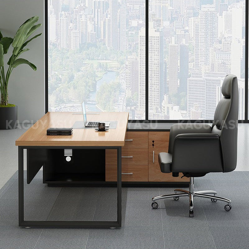 Taipan President Desk
