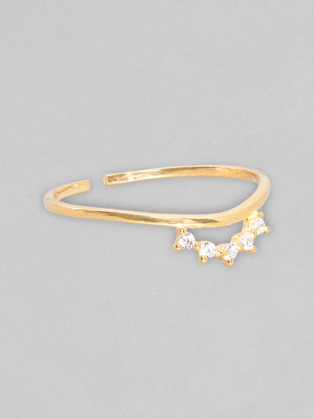 The Queen Of Zirconia Ring - Gold Plated