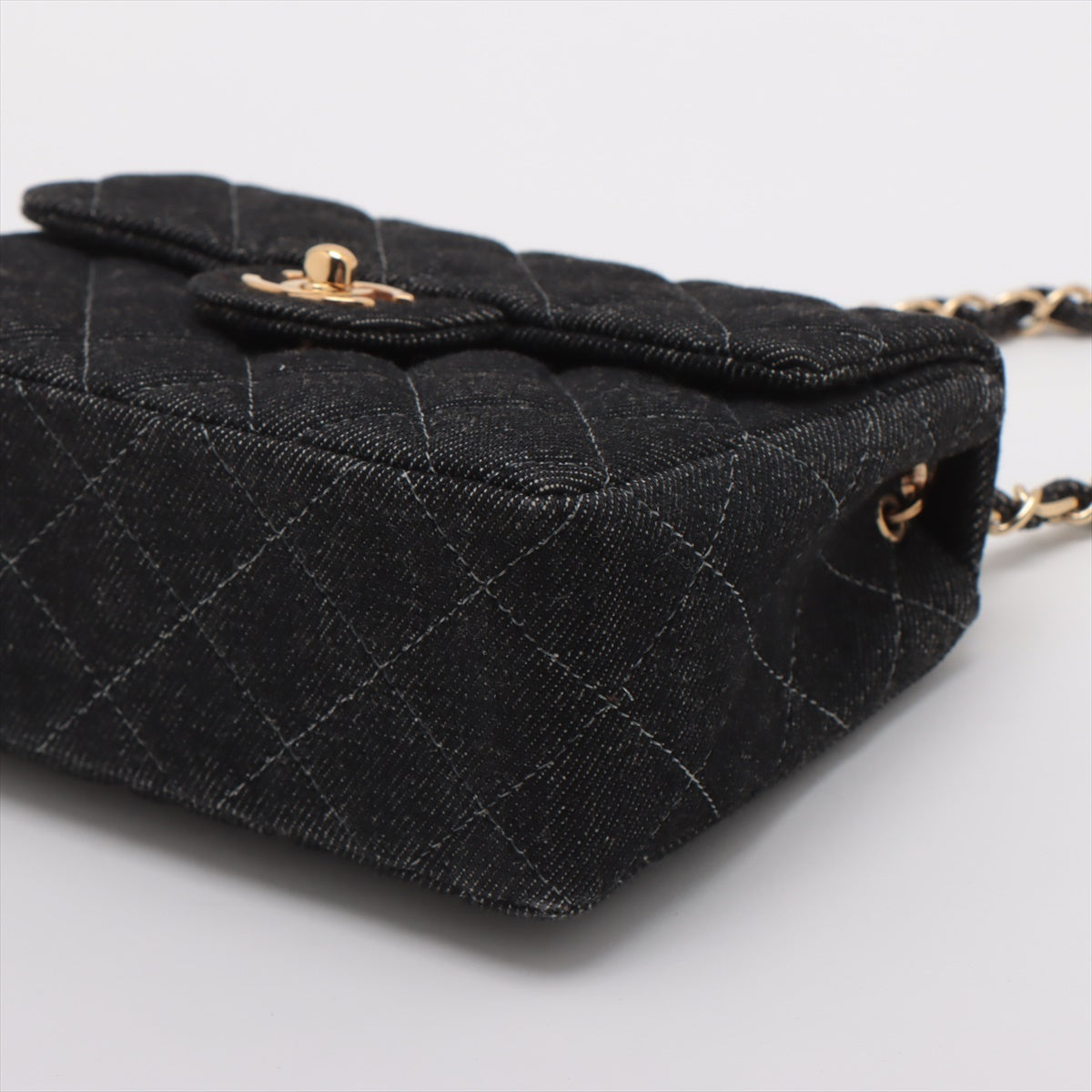 Chanel Mini Matrace 17 Denim Single Flap Single Chain Bag Black G  5th A35200