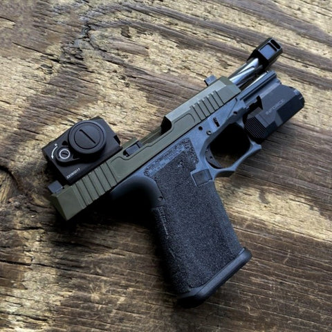 HHC A18 Enclosed Red Dot Sight with RMR Plate MOS Plate